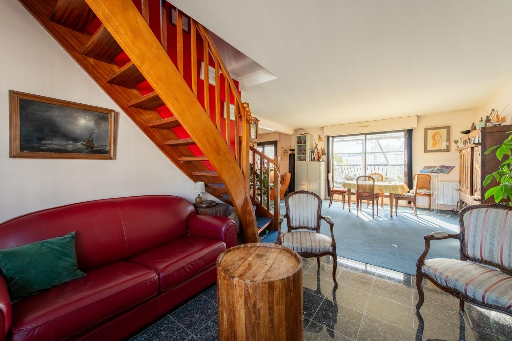 120 Grenelle - Spacieux Duplex Avec Vue Sur La Tour Eiffel *